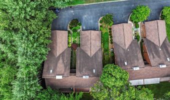 204 Woodfield Dr, Asheville, NC 28803