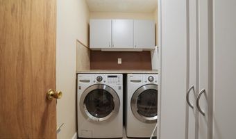 27 Longfellow Cir, Albrightsville, PA 18210