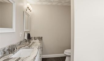 1268 Central Ave, Johnston, RI 02919