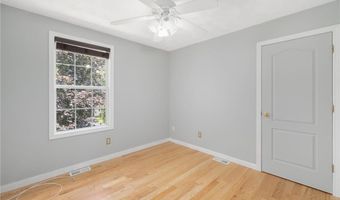 27 Tartaglia St, Johnston, RI 02919