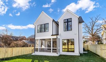 629 N LINCOLN St N, Arlington, VA 22201