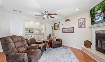 8437 E Cypress Point Ct, Baton Rouge, LA 70809