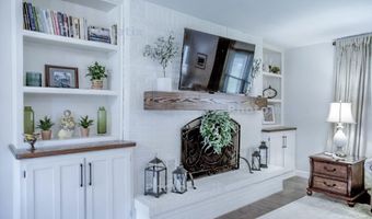 713 S Boyer Rd, Arkansas City, KS 67005