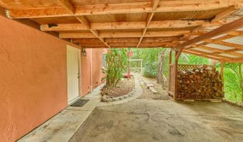 520 Seely Ave, Aromas, CA 95004