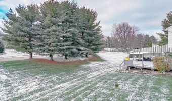 1136 Stewarton, Cincinnati, OH 45102