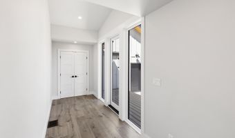 85 COLUMBINE St, Alpine, WY 83128