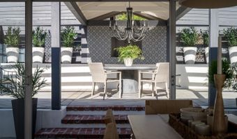 221 Highland Dr, Aptos, CA 95003