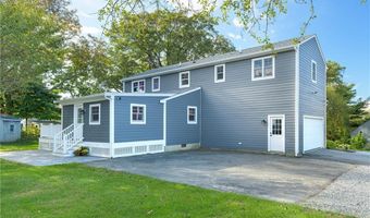 138 Oliphant Ln, Middletown, RI 02842