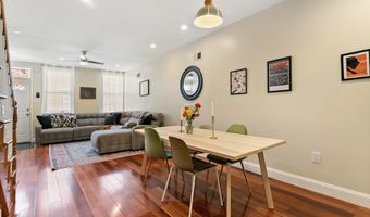 138 MERCY St, Philadelphia, PA 19148