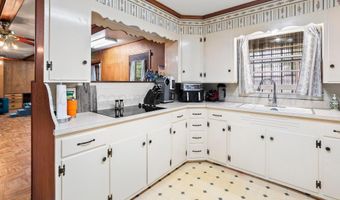 2216 S TYLER St, Amarillo, TX 79109