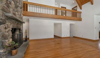 37 O'Connor Ln, Albany, NH 03818