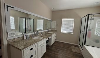 21832 Thunderbird, Apple Valley, CA 92307