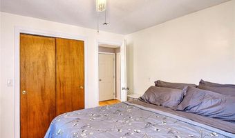 72 Vermont St, Cranston, RI 02920