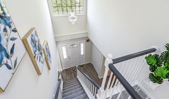 2400 Rockport Ct, Ann Arbor, MI 48103