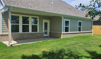 6005 SW Coywolf St, Bentonville, AR 72713