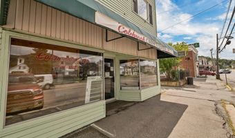 106 Main St, Colebrook, NH 03576
