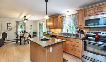 5 Captain Danforth Ln, Amherst, NH 03031