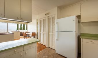 98-1383 Akaaka St, Aiea, HI 96701
