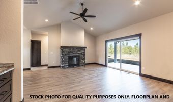 7832 N Autry Ln, Athol, ID 83801