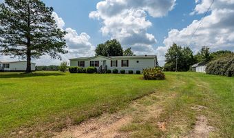 107 Oakridge Dr, Americus, GA 31709