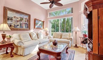 116 Palm Cir, Atlantis, FL 33462
