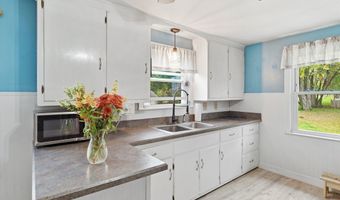 122 Southwick St, Agawam, MA 01030