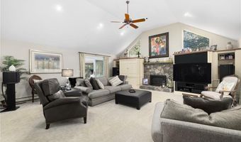 8 Princess Pine Rd, Lincoln, RI 02865