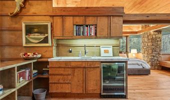 749 Stillmont Cir, Cashiers, NC 28717