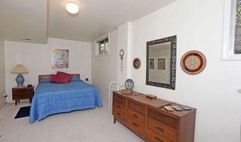 6900 HEATHERHILL Rd, Bethesda, MD 20817