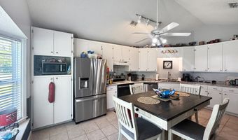 187 River Oaks Rd, Bainbridge, GA 39817