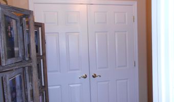 4 HIDDEN LAKE Cir, Barnegat, NJ 08005