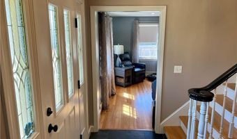 45 Rosemary St, Cranston, RI 02920