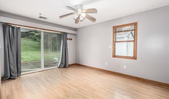 6 Caye Rd, Danbury, CT 06811