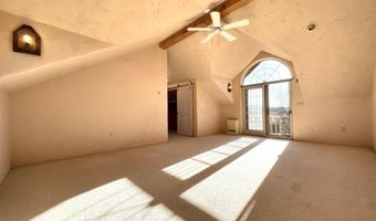 34 Varos, Arroyo Hondo, NM 87513