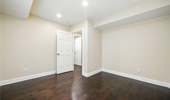 595 Oak Alley Way, Alpharetta, GA 30022