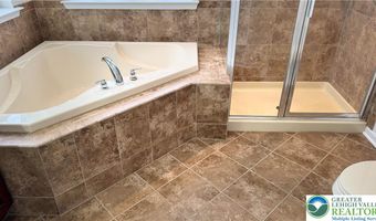 311 McNair Dr, Allen, PA 18067