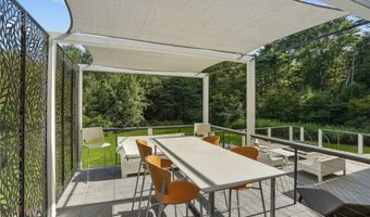 37 Dye Hill Rd, Hopkinton, RI 02832