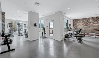 4915 HAMPDEN Ln 204, Bethesda, MD 20814