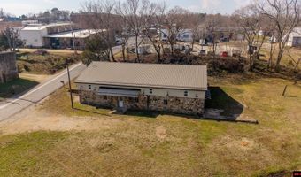 105 COUCH St, Alton, MO 65606