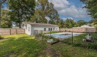 40 Dockage Rd, Bayville, NJ 08721
