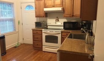 5914 B KINGSWOOD Rd B, Bethesda, MD 20814