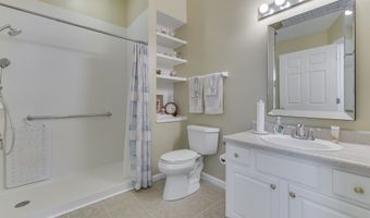 7304 Lake Lakota Pl 44, Indianapolis, IN 46217