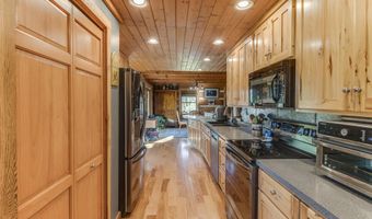 9058 Peters Rd, Ashley, OH 43003