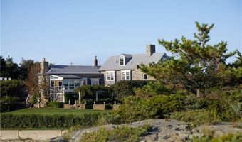 6 Price's Cove Ave, Newport, RI 02840