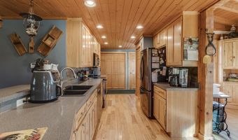 9058 Peters Rd, Ashley, OH 43003