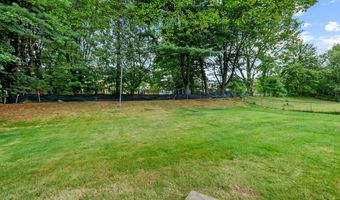 23 Nolan Dr, Bloomfield, CT 06002