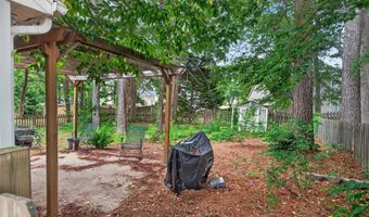 626 Thornbird Cir, Boiling Springs, SC 29316