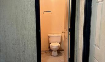 1221 McRae Rd, Camden, SC 29020