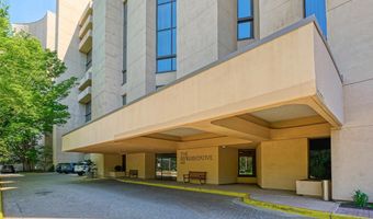 1101 S ARLINGTON RIDGE Rd 216, Arlington, VA 22202