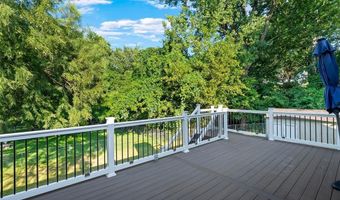 3846 Crystal Wood Dr, Arnold, MO 63010